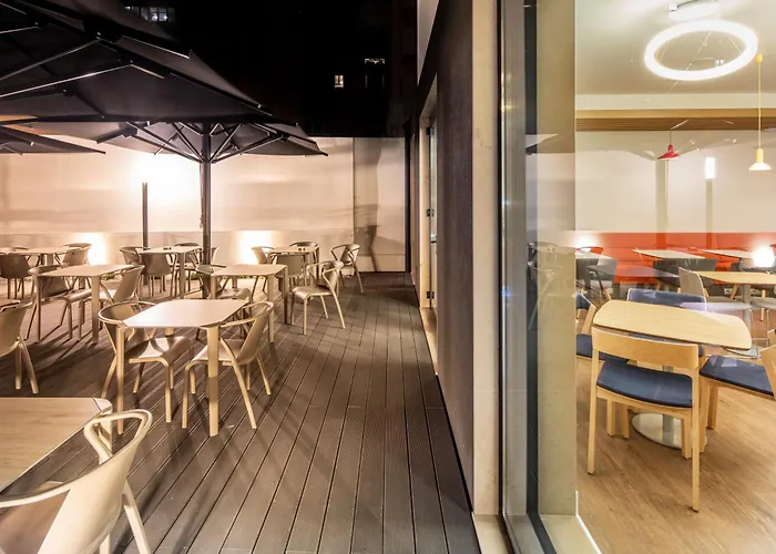 Отель Express - - Plaza Saldanha By Ihg