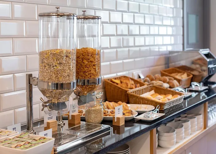 ホテル Express - - Plaza Saldanha By Ihg