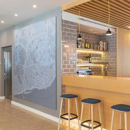 Express - - Plaza Saldanha By Ihg 3*